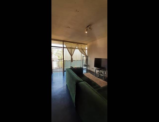 1 BEDROOM APARTMENT FOR SALE IN MUCKLENEUK